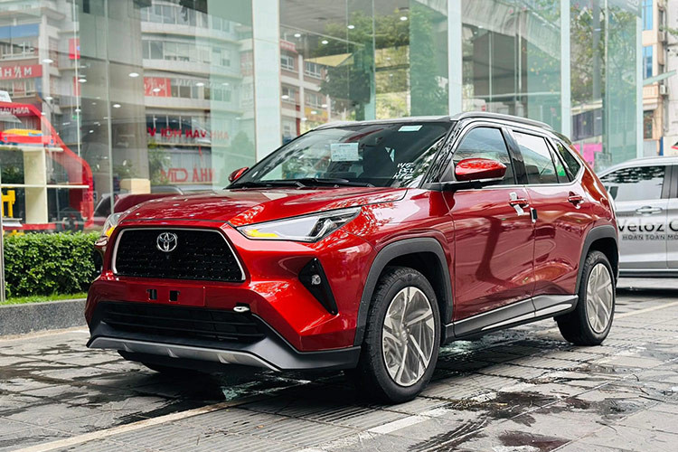 Gia xe Toyota Yaris Cross tai Viet Nam dang giam toi 20 trieu dong