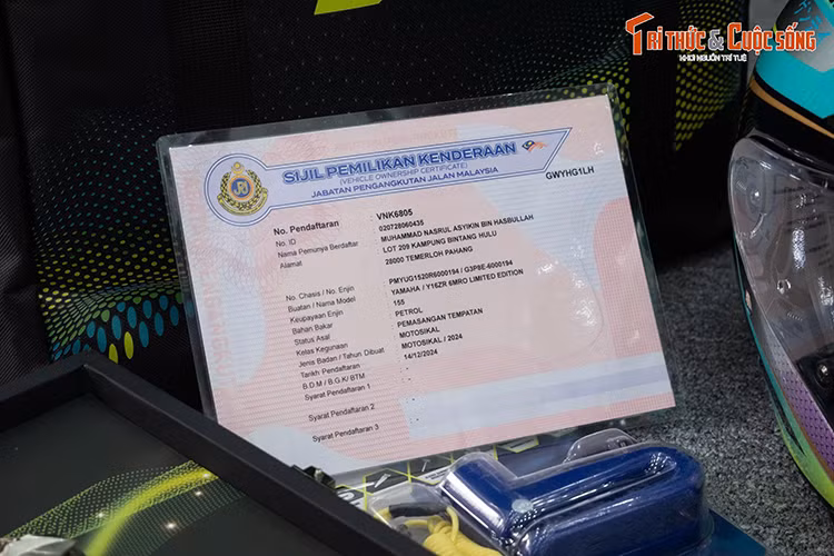 Yamaha Y16ZR 6MRO được trang bị động cơ SOHC 4 van, làm mát bằng chất lỏng, có dung tích 155 cc. Khối động cơ này cho công suất 17,7 mã lực và mô-men xoắn cực đại 14,4 Nm, giúp xe có khả năng vận hành mạnh mẽ nhưng vẫn tiết kiệm nhiên liệu.