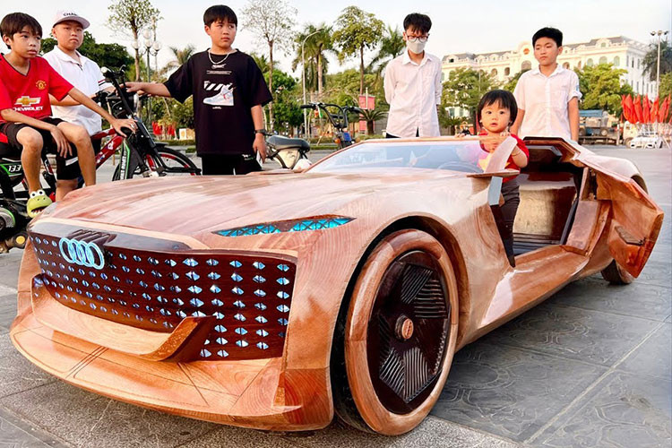 Mới đây, kênh YouTube ND - Woodworking Art nổi tiếng với những tác phẩm điêu khắc từ gỗ của Việt Nam đã lại một lần nữa khiến cộng đồng mạng phải ngạc nhiên với siêu phẩm Audi Skysphere Concept bằng gỗ.
