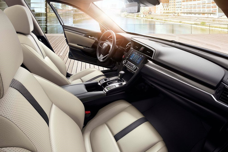 Honda Civic RS 2019 mới sẽ vẫn được trang bị động cơ tăng áp 1.5L VTEC tăng áp, đi kèm hộp số tự động vô cấp, cho công suất cực đại 170 mã lực và momen xoắn cực đại 220Nm tại 1.700 - 5.500 vòng/phút.