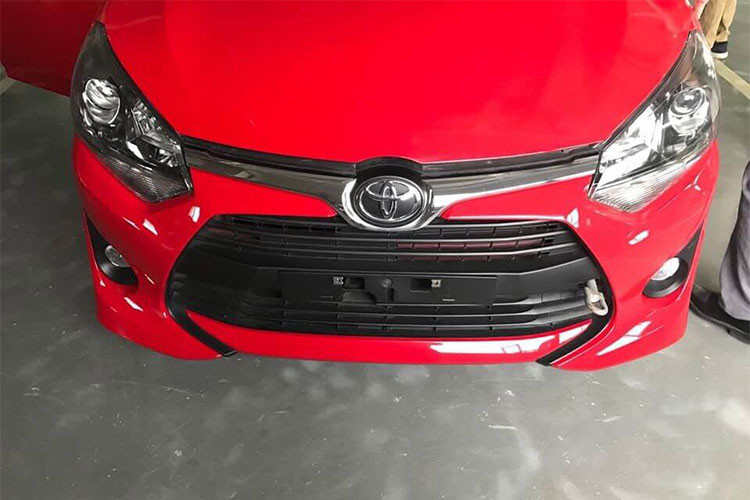 Được giới thiệu lần đầu tiên tại triển lãm ôtô VMS 2017, Wigo sở hữu chiều dài 3.600 mm, rộng 1.600 mm, cao 1.520 mm. Phần đầu xe của Wigo thiết kế khá ấn tượng với đèn pha project, chóa đèn màu khói và tích hợp đèn LED chạy ban ngày. Lưới tản nhiệt mang phong cách thiết kế chung trên các dòng xe Toyota mới.