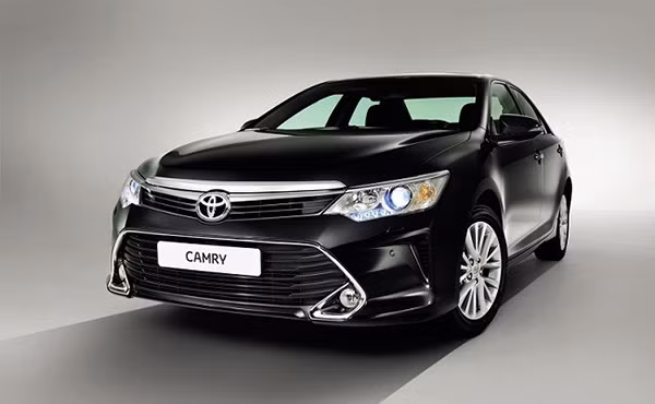 Toyota Camry duoc danh gia la mau xe thuan My nhat