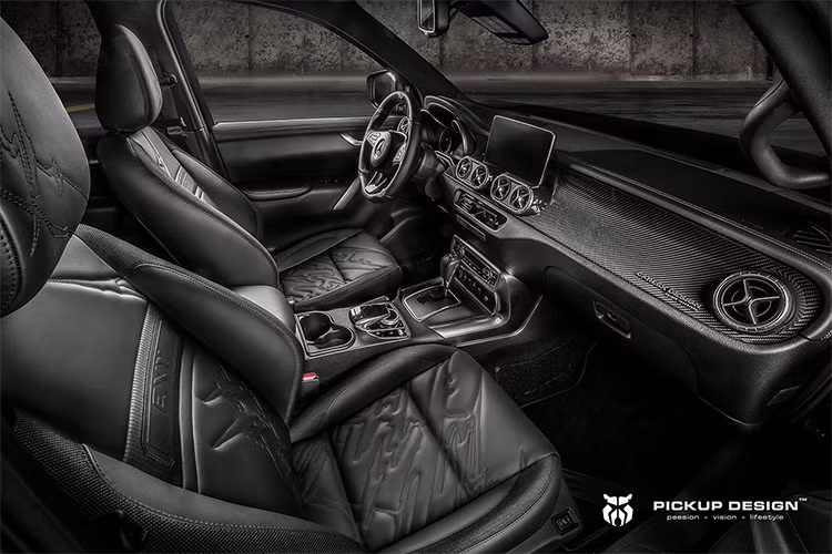 Trong đó bản Exy Off-Road có giá từ 13.995 Euro (tương đương 17.277 USD - gần 400 triệu đồng) và từ 16.995 Euro (tương đương 20.980 USD - khoảng 480 triệu đồng) với X-Class Urban. Hãng cũng nhấn mạnh đây là giá bán của gói độ chứ chưa tính giá gốc của chiếc xe.