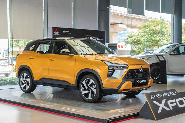  Mitsubishi Xforce: 2.504 xe Tháng 8 vừa qua, thị trường ôtô chứng kiến sự tăng trưởng vô cùng mạnh mẽ đến từ mẫu xe Mitsubishi Xforce đạt doanh số 2.504 xe bán ra và đạt tỷ lệ tăng trưởng 43%. Đây là một kết quả vô cùng ấn tượng, giúp mẫu xe SUV cỡ B của Mitsubishi trở thành chiếc xe bán chạy nhất trong tháng 8/2024. Doanh số tháng 8 của Mitsubishi Xforce giúp nâng tổng số xe bán được lên 8.142 xe bán ra từ đầu năm đến nay.