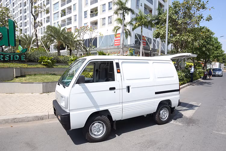Suzuki Blind Van chiec xe tai van dang tien cho noi do-Hinh-4