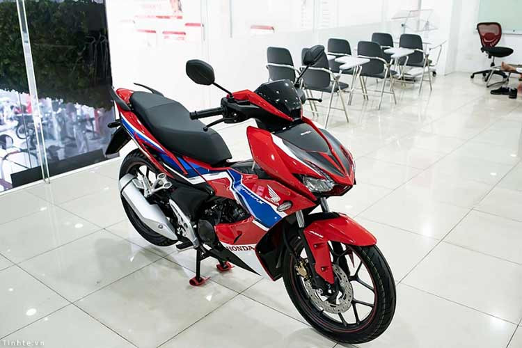 Gia xe Honda Winner X giam 