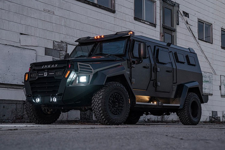 Công ty độ xe gốc Canada mới đây đã hé lộ một phiên bản thân thiện gia đình, và có thể thuận tiện lái hằng ngày của xe bán tải bộc giáp Sentry mà thường dành cho các đội phản ứng nhanh SWAT - nó mang tên siêu SUV Inkas Sentry Civilian 2020 hoàn toàn mới.