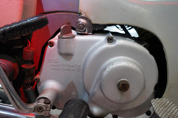 View - Tận mục xe máy Honda Super Cub "huyền thoại" đời đầu tại Việt Nam | Báo Tri thức và Cuộc sống - TIN TỨC PHỔ BIẾN KIẾN THỨC 24H