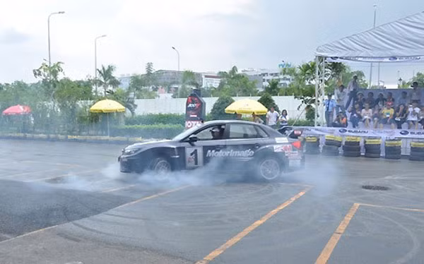 Saigon Autotech 2015 : Binh cu, ruou van cu-Hinh-2