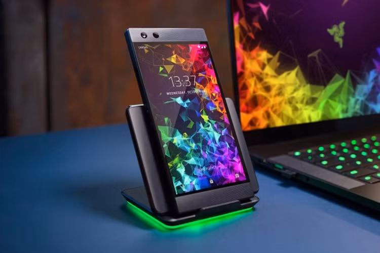 Razer Phone 2 - dien thoai chuyen choi game tot nhat