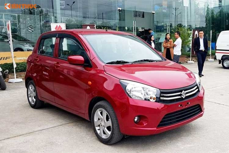 Thông tin mới nhất là hiện Suzuki tại Việt Nam sẽ đưa Celerio bản số sàn về nước trong tháng 6/2018 này, xe được hưởng ưu đãi thuế nhập khẩu 0% và sẽ có giá bán dự kiến 299 triệu đồng. Tuy nhiên, thông tin này có vẻ vẫn chưa gây được sự chú ý của người dùng trong nước bởi nó chưa tạo sự tin tưởng để họ có thể "xuống tiền".
