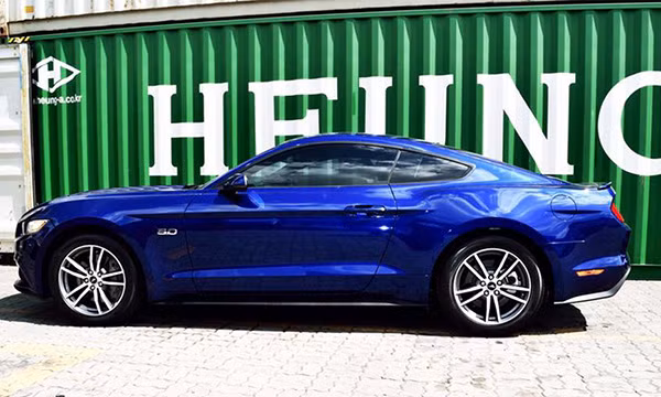 Mustang 2015 được lấy cảm hứng từ máy bay.