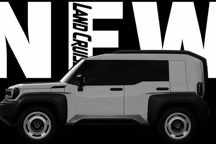 Ngoài Land Cruiser SE, Toyota cũng đã lên kế hoạch ra mắt Compact Cruiser EV. Mẫu xe này sẽ có kích thước thuộc phân khúc SUV cỡ D, tức ngang ngửa với bZ4X và mang các đặc tính thiên về khả năng off-road. Trong tương lai, Compact Cruiser EV sẽ cạnh tranh trực tiếp với phiên bản thuần điện của Land Rover Defender và Mercedes-Benz G-Class.