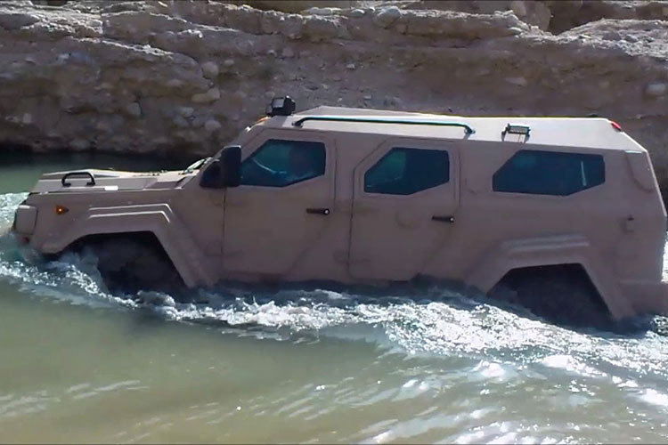 Mức giá xe Terradyne Gurkha này hiện đang được rao bán đấu giá bởi nhà thầu với mức khởi điểm là 150.000 USD (tương đương khoảng 3,45 tỷ đồng). 