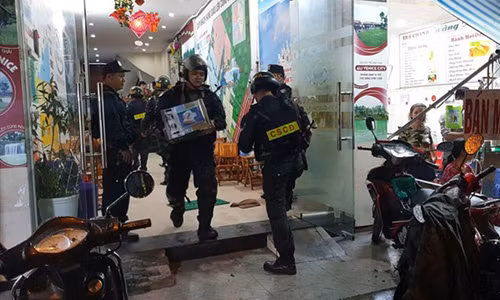 Nguyen Thai Luyen va tro “no” da cap bat dong san-Hinh-2