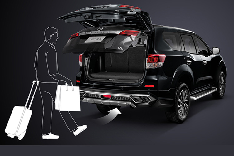 Về mặt sức mạnh, Nisan Terra Energetic tại Thái Lan vẫn được trang bị động cơ Diesel 2.3L tăng áp giúp xe sản sinh công suất tối đa 190 mã lực và mô-men xoắn cực đại 450 Nm, kết hợp cùng hộp số tự động 7 cấp.