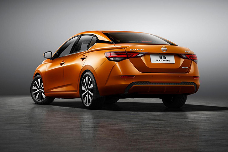 Hãng xe ôtô Nissan cũng cho biết thêm về các công nghệ điện tử hỗ trợ trên xe bao gồm hệ thống phanh thông minh ITC, hệ thống vận hành thông minh ỈC, hệ thống phanh khẩn cấp EB trong trường hợp đạm nhầm ga.