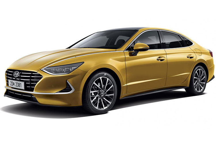 Trước đó, hãng Hyundai còn xác nhận việc Sonata 2020 sẽ được trang bị khóa kỹ thuật số. Cụ thể, chủ xe có thể tải ứng dụng về điện thoại thông minh và sử dụng để mở khóa cửa cũng như khởi động máy. Hiện Hyundai chưa công bố thông tin về động cơ và giá bán Hyundai Sonata 2020. Dự kiến, xe sẽ được tung ra thị trường toàn cầu vào nửa cuối năm nay.