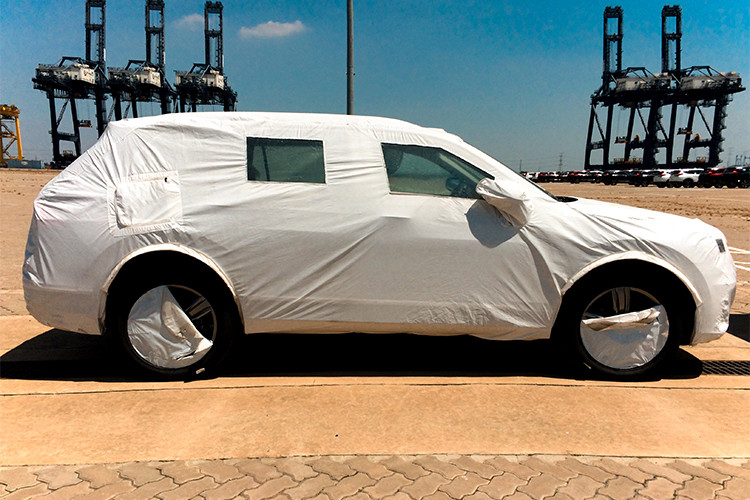 Thương hiệu ôtô Volkswagen tại Việt Nam (VW) từng chính thức công bố giới thiệu mẫu xe Tiguan Allspace 2018 vào tháng 12/2017 vừa qua, tuy nhiên do nhiều điều kiện khách quan cùng với việc ảnh hưởng bởi chính sách và nghị định 116 nên loạt xe này không về nước sớm như dự tính.