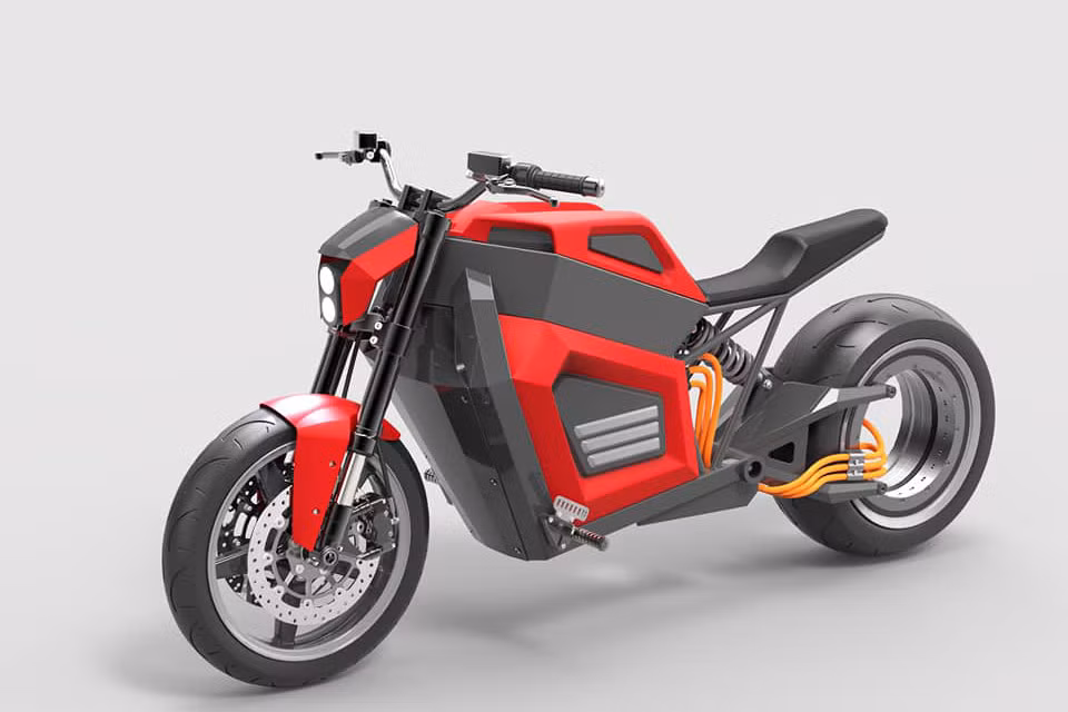 Siêu môtô điện RMK E2 Concept sở hữu bánh sau không đùm (hubless wheel) như trên các mẫu Tron bike đến từ tương lai. Ngoài ra, thiết kế của xe vẫn khá giống với một mẫu mô tô phân khối lớn truyền thống, cụm pin được đặt ở giữa vào vị trí khối động cơ như thông thường.