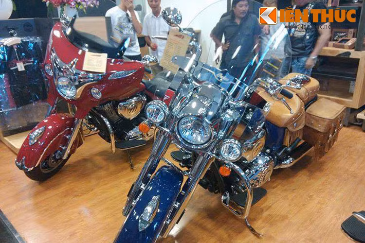 Trong 2 hãng xe này, thương hiệu Victory Motorcycles được những người chơi xe sành sỏi biết tới nhiều hơn tại Việt Nam khi những chiếc touring Victory Vision, dù có số lượng ít nhưng xuất hiện khá thường xuyên tại các sự kiện môtô lớn.