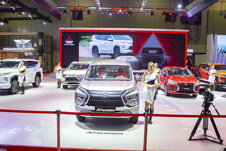 Mitsubishi XFC Concept dự kiến ra mắt bản thương mại vào năm tài chính 2023. Khách hàng có thể đặt trước mẫu xe này ngay từ ngày 28/10/2022 đến ngày 10/01/2023 để nhận được gói bảo dưỡng xe có thời hạn lên tới 3 năm hoặc 60.000km (tùy điều kiện nào đến trước). Khách hàng đặt trước mẫu xe XFC Concept trong thời gian diễn ra triển lãm sẽ nhận được những ưu đãi đặc biệt. 