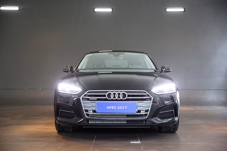 Theo thông tin từ phía Audi Việt Nam cho biết, AUDI AG chỉ sản xuất duy nhất 26 chiếc Audi A5 Sportback phiên bản giới hạn dành cho sự kiện APEC tại Việt Nam. Ngoài ra, những trang thiết bị đặc biệt được trang bị riêng cho mỗi mẫu xe phục vụ APEC 2017 đều được lựa chọn kỹ lưỡng bởi Ủy ban Quốc gia APEC 2017.