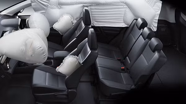 Toyota va Nissan trieu hoi hon 6 trieu xe dinh loi tui khi