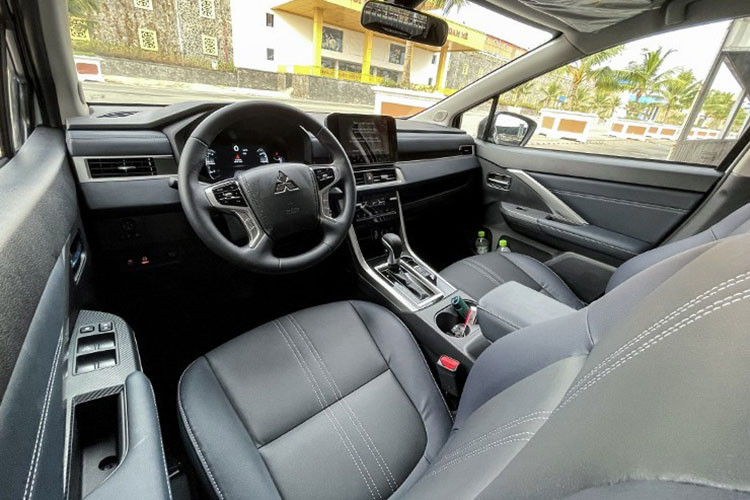 Mitsubishi Xpander Cross 2023 tai Viet Nam - SUV gia dinh 7 cho dang tien-Hinh-4