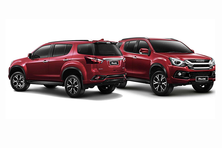 Thứ hai là động cơ diesel BluePower 3.0 lít, sản sinh công suất tối đa 177 mã lực tại tua máy 3.600 vòng/phút và mô-men xoắn cực đại 380 Nm tại tua máy 1.800 - 2.800 vòng/phút. Động cơ này cũng đi với hộp số tương tự như trên. Giá xe Isuzu MU-X Onyx 2019 dao động từ 1,346 - 1,421 triệu Baht (khoảng 995,6 triệu đến 1,05 tỷ đồng).