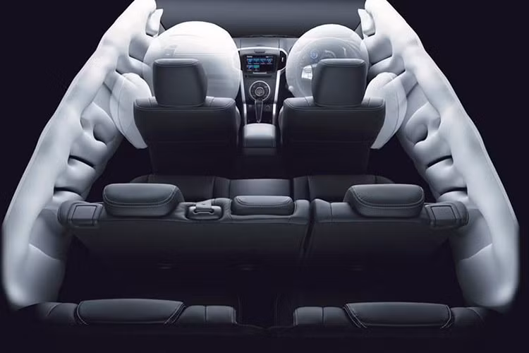 Tại thị trường Thái Lan, Isuzu MU-X Onyx 2019 có 2 tùy chọn động cơ khác nhau. Đầu tiên là động cơ diesel BluePower với dung tích 1,9 lít, tạo ra công suất tối đa 150 mã lực tại tua amys 3.600 vòng/phút và mô-men xoắn cực đại 350 Nm tại dải tua máy 1.800 - 2.600 vòng/phút. Sức mạnh được truyền tới bánh thông qua hộp số tự động 6 cấp.