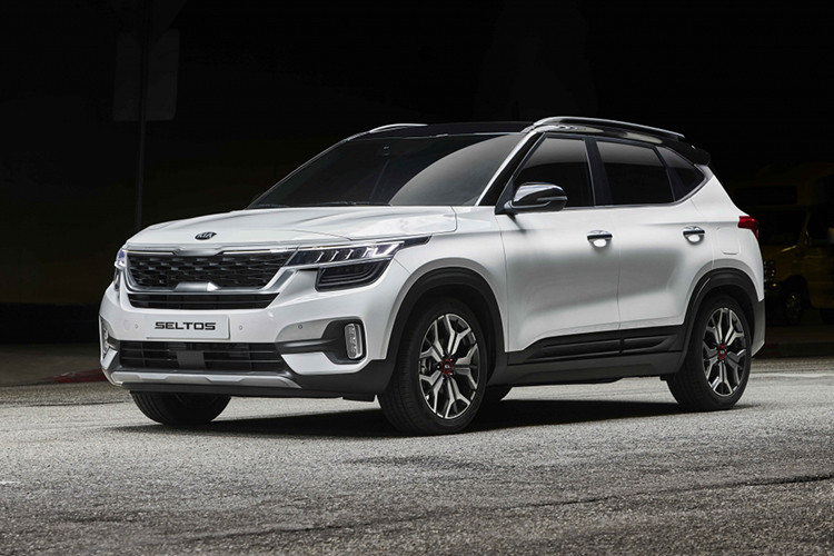 Kia Seltos 2020 mới chính thức tuyên chiến với các đối thủ trong phân khúc Crossover cỡ nhỏ tại Việt Nam bao gồm Ford EcoSport, Hyundai Kona và Honda HR-V. Ngày 20/6/2019, Kia Seltos lần đầu ra mắt thị trường Ấn Độ, sau đó lần lượt đặt chân lên các nước Đông Nam Á.