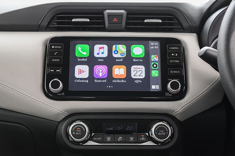 Để đảm bảo an toàn cho người sử dụng, hãng xe ôtô Nissan cũng đã trang bị cho xe những tính năng tiêu chuẩn như hệ thống chống bó cứng phanh ABS, phân bổ lực phanh điện tử EBD, hỗ trợ lực phanh khẩn cấp BA, cân bằng điện tử và hỗ trợ khởi hành ngang dốc.