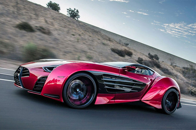 Siêu xe này sở hữu khối động cơ V8 tăng áp kép, dung tích 7,0 lít. Nhờ đó, động cơ sản sinh công suất tối đa lên đến 1.200 mã lực. Tuy nhiên xe còn sở hữu thêm một bình xăng đặc biệt với chỉ số Octan 110, chỉ cần nhấn nút điều khiển ECU, công suất của xe sẽ đạt mức không tưởng 1.750 mã lực.