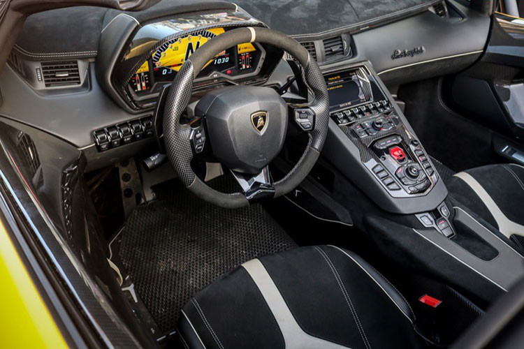 Lamborghini Aventador SV Roadster gan 40 ty ruoc dau tai Dong Nai-Hinh-4