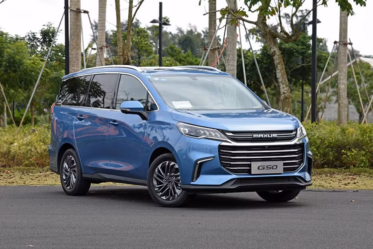 Shanghai Auto (SAIC) từng mua lại thương hiệu Maxus từ tập đoàn LDV Group của Anh quốc vào năm 2010. Ban đầu, thương hiệu Maxus chỉ sản xuất xe van thương mại và xe ôtô MPV siêu rẻ. Tuy nhiên, trong thời gian gần đây, Maxus đã chuyển dần sang phân khúc ôtô du lịch tương tự những thương hiệu ôtô Trung Quốc khác.