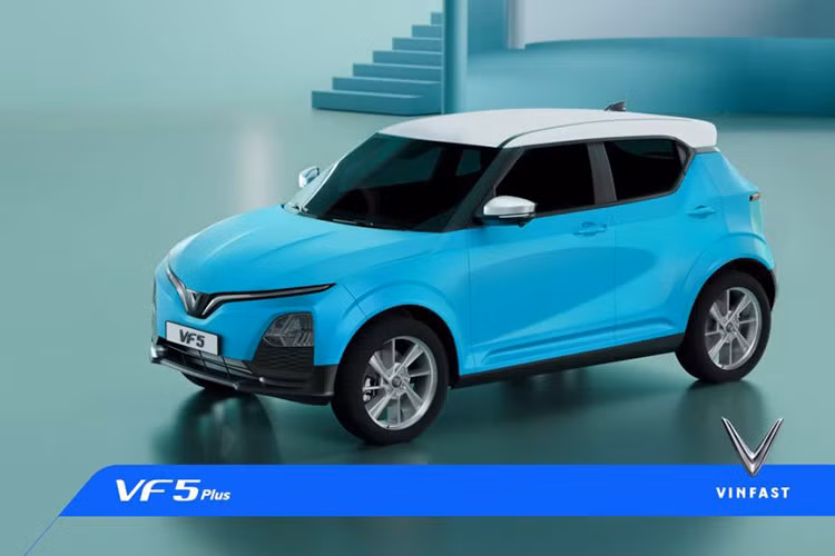 Để sở hữu 1 trong 4 màu nâng cao, khách hàng sẽ trả thêm 10 triệu đồng/xe. Bên cạnh đó, khách hàng có thể tự chọn màu sơn theo ý thích với chi phí 20 triệu đồng. Đặc biệt, trong các ngày từ 07-10/07, khách hàng mua VF5 Plus sẽ được miễn phí chọn màu sơn nâng cao và màu sơn theo ý thích, đồng thời được tặng thêm 10 triệu đồng.