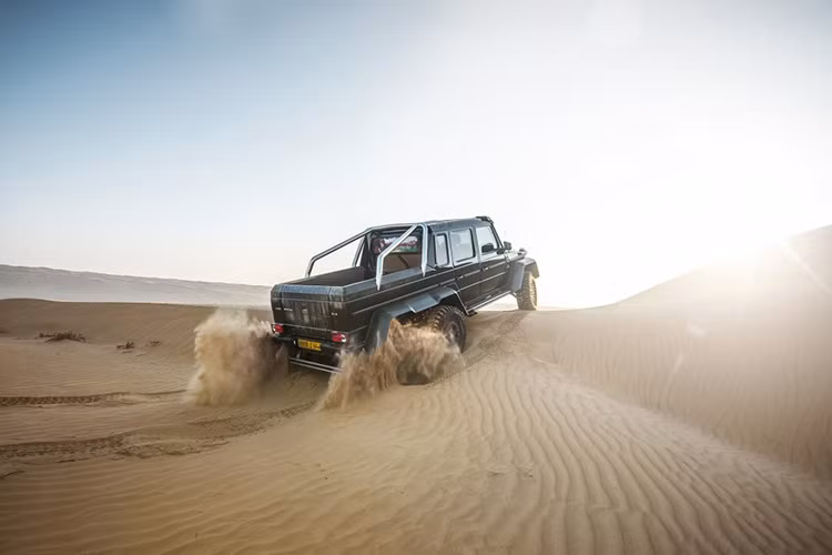 Ngoài ra nhiếp ảnh gia này cũng có con mắt tinh tế để khai thác các góc chụp hiệu quả nhất.