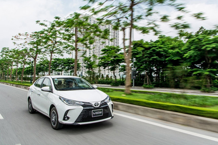 Toyota Vios da tro lai ngoi vua phan khuc o Viet Nam-Hinh-2