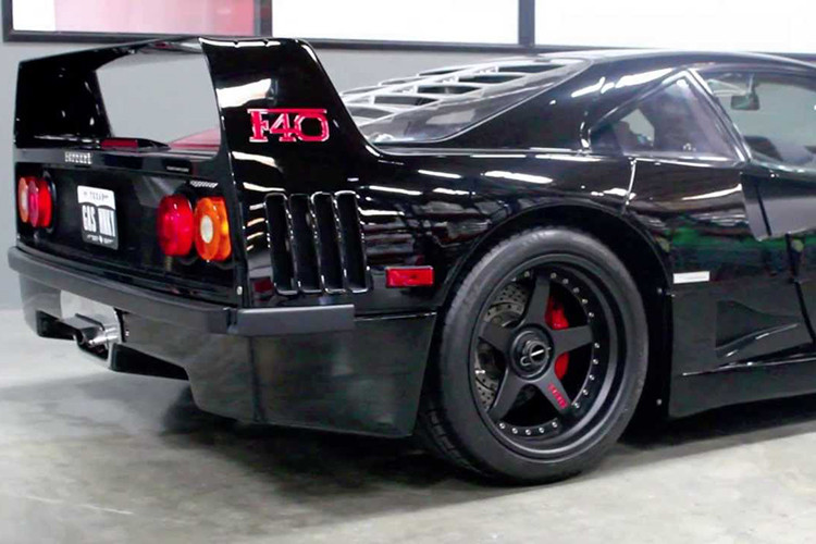 Mãi đến nay, chiếc siêu xe Ferrari F40 do Gas Monkey Garage khôi phục và sửa đổi mới được phát mại tài sản trong cuộc đấu giá sắp diễn ra vào ngày 5/2/2019 tới đây do công ty Apple Towing ở California, Mỹ, đứng ra tổ chức.