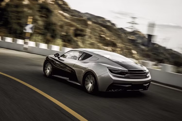 Trong thông báo chính thức, hai công ty hé lộ dự định thay đổi K50 để đạt tiêu chuẩn Mỹ và sau đó bắt đầu bán xe ở Bắc Mỹ. Thời gian ra mắt được ấn định cho năm 2020, và nếu mọi thứ thuận lợi theo đúng kế hoạch, Qiantu K50 sẽ một trong số ít vài mẫu coupe điện có mặt trên thị trường.