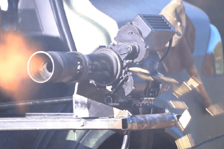 Tesla Model X do sung 6 nong va quay bar pha ca phe doc nhat-Hinh-3