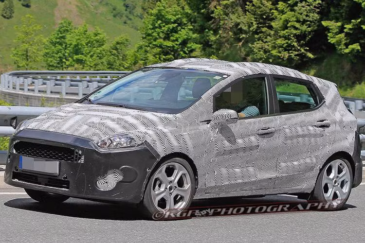 Có thể nhận định Fiesta phiên bản mới sẽ không thay đổi nhiều về kích thước so với trước đây, dù thiết kế mới sẽ sở hữu những cập nhật triệt để hơn ở nội thất và các công nghệ được trang bị sẵn.