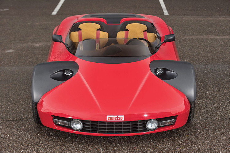 Đối với các tín đồ đam mê siêu xe của Ferrari, có thể cái tên Ferrari Conciso khá xa lạ. Bởi đây là sản phẩm ra lò từ xưởng thiết kế Michalak tọa lạc tại Đức, và chỉ có một chiếc duy nhất có mặt trên thế giới.