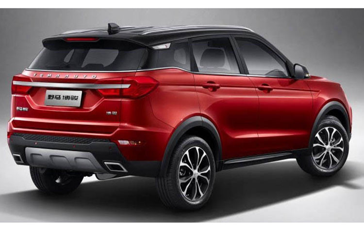 Mẫu xe SUV Yema Bojun mới sẽ bán ra với 2 phiên bản cho khách hàng lựa chọn, bao gồm động cơ 1,5 lít hút khí tự nhiên cho công suất 112 mã lực đi kèm hộp số sàn 5 cấp. Ngoài ra, xe cũng sẽ có phiên bản sử dụng động cơ 1,5 lít tăng áp đi kèm hộp số tự động vô cấp CVT.