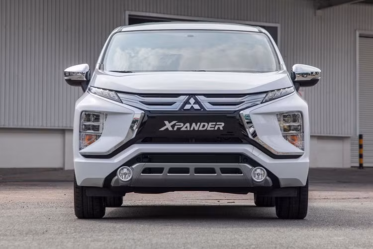 Liên tục vắng mặt trong danh sách 10 xe bán chạy theo tháng nhưng tính tổng 9 tháng đầu năm, Xpander vẫn đạt 8.592 xe, đứng thứ 6 trong danh sách. Tính trung bình mỗi tháng, có 955 xe Xpander được bán ra thị trường Việt Nam. Thực tế, dịch bệnh đã ảnh hưởng đáng kể đến Mitsubishi Xpander trong một nửa thời gian đã qua của năm 2021.