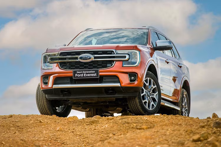  Ford Everest: 948 xe Trong tháng 9 vừa qua, hãng Ford đã bán được 948 chiếc Everest cho khách hàng Việt, tăng trưởng 16,7%. Với kết quả này, Ford Everest vẫn bảo toàn được vị thế số 1 trong phân khúc SUV hạng D. Có được kết quả này là nhờ chương trình ưu đãi với giá trị lên đến 109 triệu đồng trong tháng 9/2024.