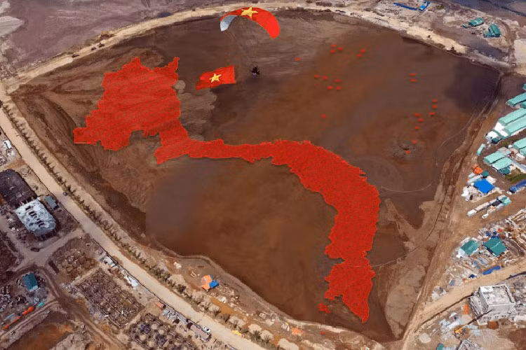 1.700 xe oto xep thanh hinh ban do Viet Nam tai Hai Phong-Hinh-2