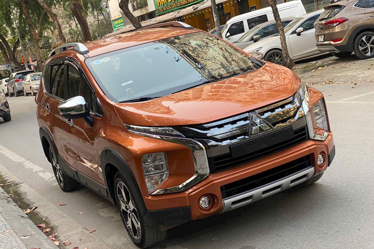 Trong bối cảnh thị trường xe cũ đang sôi động, thông tin về chiếc Mitsubishi Xpander Cross đời 2021, xe sản xuất năm 2020 được nhập khẩu nguyên chiếc đã sử dụng hơn 7 vạn km được rao bán với mức giá hấp dẫn đang gây chú ý trong cộng đồng người dùng yêu thích dòng MPV đô thị đa dụng.