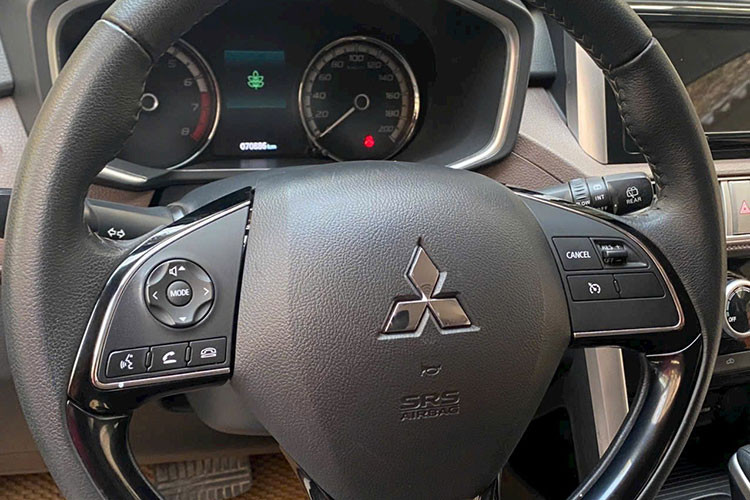 Dù chưa công bố mức giá xe Mitsubishi Xpander Cross 2021 cũ trên sàn giao dịch, tuy nhiên với tiêu chí “giá hấp dẫn”, nhiều người dự đoán chiếc Xpander Cross này sẽ nằm trong khoảng dưới 600 triệu đồng – thấp hơn đáng kể so với một chiếc xe mới cùng phiên bản đang niêm yết khoảng 698 triệu đồng (chưa bao gồm lăn bánh).